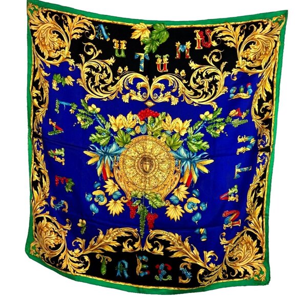 Vintage 90s Gianni Versace Nature Trees Leaves Autumn Scarf Baroque Medusa